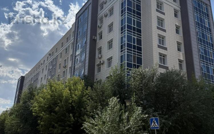 3-комнатная квартира · 73.3 м² · 2/8 этаж, Улы Дала 27/3 за 48.5 млн ₸ в Астане, Есильский р-н — фото 2