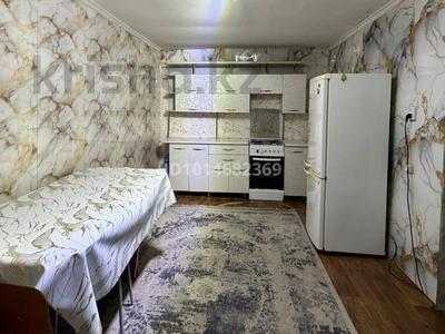 Жеке үй · 4 бөлме · 100 м² · 6 жүзд., Восточный правый 2811, бағасы: 8.5 млн ₸ в Семее