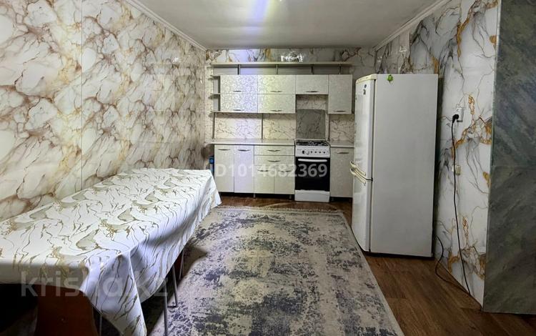Жеке үй · 4 бөлме · 100 м² · 6 жүзд., Восточный правый 2811, бағасы: 8.5 млн ₸ в Семее — фото 2
