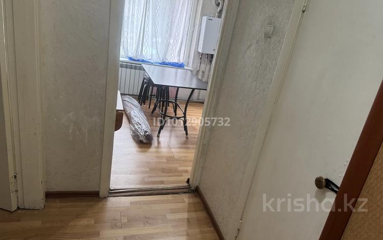 1-бөлмелі пәтер · 38 м², Толеби 1 2 — Возле центрального базара, бағасы: 130 000 ₸ в Каскелене — фото 2