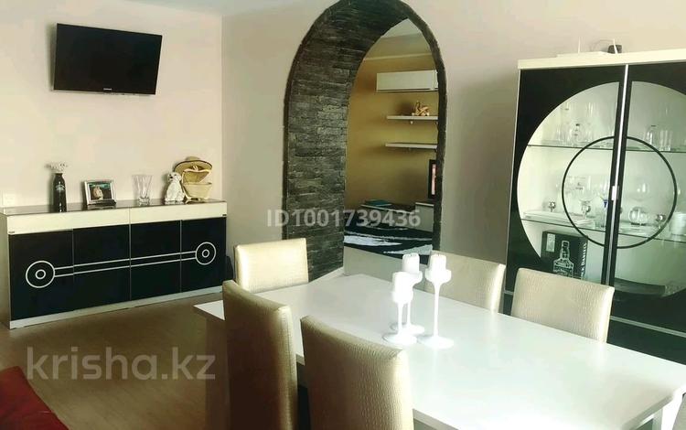 5-комнатная квартира · 134 м² · 2/5 этаж, мкр Новый Город, Гоголя 53/1 — Гимназия 38, школа Нурмакова за 58 млн ₸ в Караганде, Казыбек би р-н — фото 2