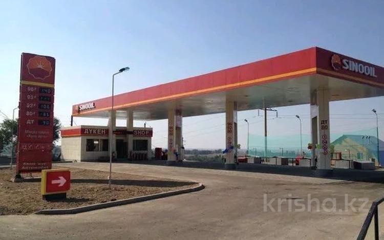 заправка лукойл. азс время. игрушки на заправке лукойл. агнкс газпром левобережная. автомир азс.