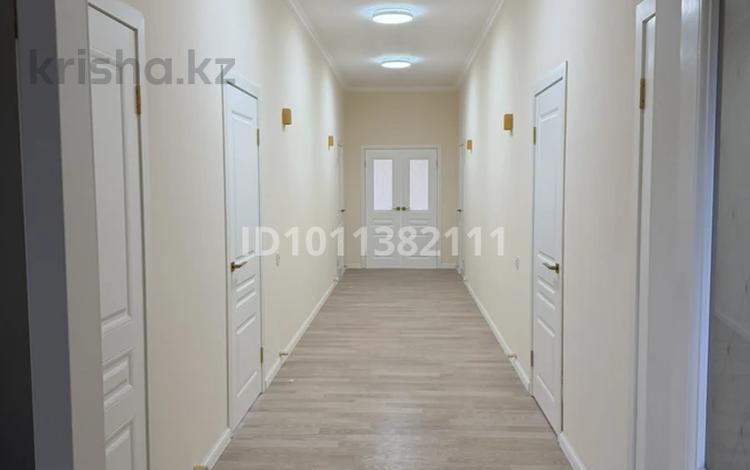 Отдельный дом · 5 комнат · 218 м² · 8 сот., мкр Айгерим-2 за 950 000 ₸ в Алматы, Алатауский р-н — фото 14