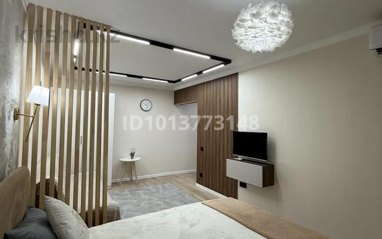 1-бөлмелі пәтер · 32 м² · 2/5 қабат, Көктем-2 ш/а. 314 — Байзакова Тимирязева, бағасы: 35 млн ₸ в Алматы, Бостандыкский р-н — фото 2
