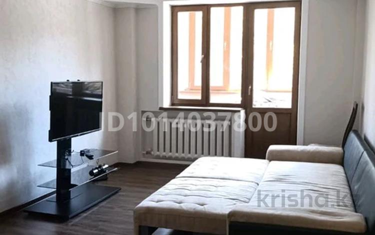4-комнатная квартира · 80 м² · 3/5 этаж, Макатаева 73 — Панфилова за 40 000 ₸ в Алматы, Алмалинский р-н — фото 2
