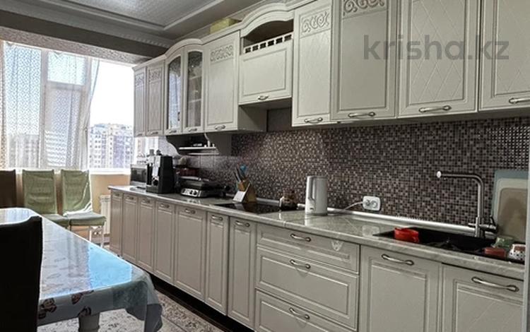 3-бөлмелі пәтер · 110 м² · 7/16 қабат, 17-й мкр 3, бағасы: 45 млн ₸ в Актау — фото 2