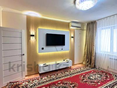 2-бөлмелі пәтер · 57 м² · 4/5 қабат, Нұрсая ш/а. 66, бағасы: 200 000 ₸ в Атырау, мкр Нурсая