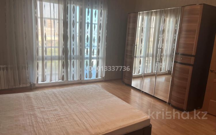 4-комнатная квартира · 143 м² · 6/43 этаж, Желтоксан 2/1 за 450 000 ₸ в Астане, Сарыарка р-н — фото 2