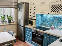 3-бөлмелі пәтер · 64.9 м² · 2/5 қабат, Степной 1 ш/а., Мкр Юго-Восток, мкр Степной 1 3/27, бағасы: 30 млн ₸ в Караганде, Казыбек би р-н