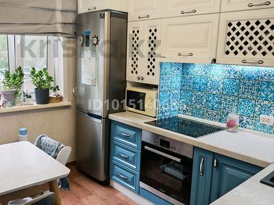 3-бөлмелі пәтер · 64.9 м² · 2/5 қабат, Степной 1 ш/а., Мкр Юго-Восток, мкр Степной 1 3/27, бағасы: 30 млн ₸ в Караганде, Казыбек би р-н