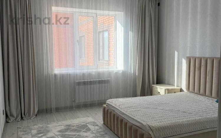 3-комнатная квартира · 124 м² · 5/5 этаж, мкр. Алтын орда, Мангилик Ел 32 за 400 000 ₸ в Актобе — фото 2