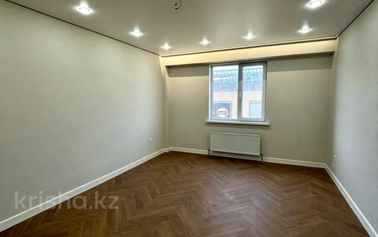 2-комнатная квартира · 65 м² · 5/10 этаж, мкр Аксай-1, Саина за 50 млн ₸ в Алматы, Ауэзовский р-н — фото 2