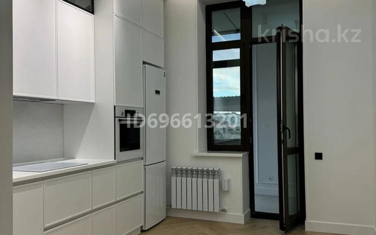 3-комнатная квартира, 108 м², 2/7 этаж, Касым Аманжолова 22 А