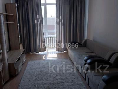 2-комнатная квартира, 72 м², 3/15 этаж помесячно, Коргалжынское шоссе 25 за 180 000 〒 в Астане, Нура р-н