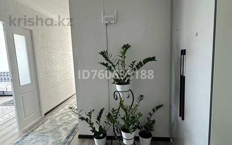 3-комнатная квартира · 78.3 м² · 9/12 этаж, 9 44/1 — 32 за 28.5 млн 〒 в Туркестане — фото 2