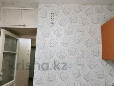 2-бөлмелі пәтер · 45 м² · 2/5 қабат, проспект Абай 56, бағасы: 13.5 млн ₸ в Уральске