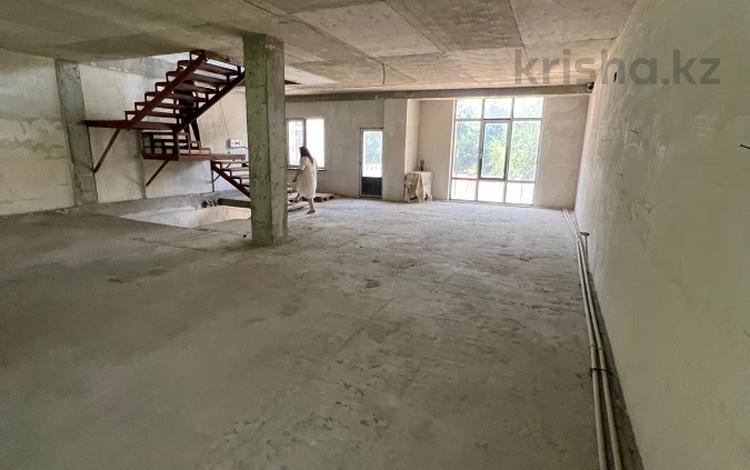 Отдельный дом · 8 комнат · 500 м² · 3 сот., Ушкемпирова 40 за 170 млн ₸ в Алматы, Бостандыкский р-н — фото 2