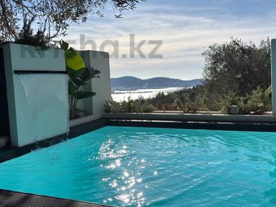 Отдельный дом · 3 комнаты · 130 м² · 3 сот., Glavanovica за 222 млн 〒 в Баре