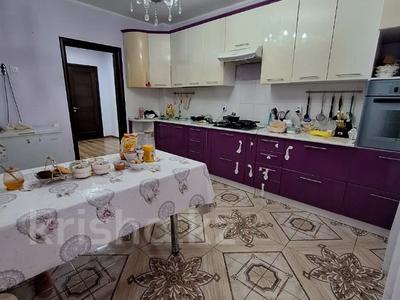 2-бөлмелі пәтер · 83.4 м² · 5/5 қабат, Абулхаир Хана, бағасы: 32 млн ₸ в Уральске