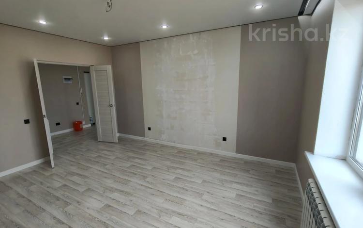1-комнатная квартира · 44 м² · 1/5 этаж, Акжайык 41 за 16 млн ₸ в Зачаганске — фото 2