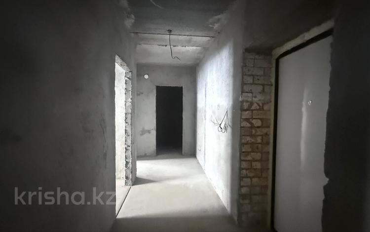 2-комнатная квартира · 66 м² · 3/5 этаж, мкр. Алтын орда 49р за 17.6 млн ₸ в Актобе — фото 2