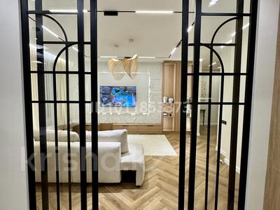 3-бөлмелі пәтер · 90 м² · 8/12 қабат, ул. Е-36 2/1, бағасы: 85 млн ₸ в Астане, Есильский р-н