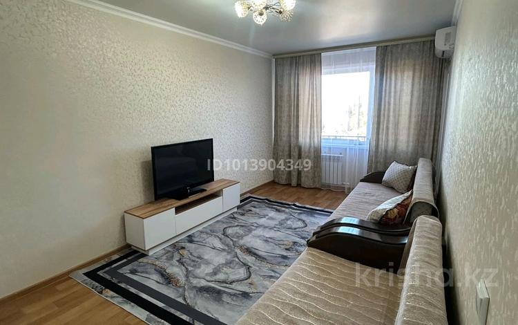 2-комнатная квартира · 43.9 м² · 4/5 этаж, Мкр.Сатпаева 5 за 13 000 ₸ в Балхаше — фото 2