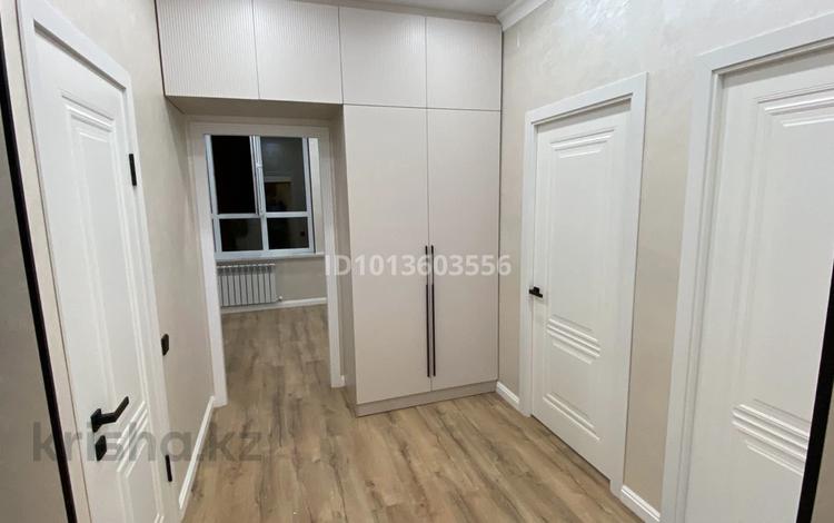 2-бөлмелі пәтер · 54 м² · 1/5 қабат, Көкқайнар ш/а., 20-й микрорайон 47, бағасы: 35 млн ₸ в Алматы, Алатауский р-н — фото 2