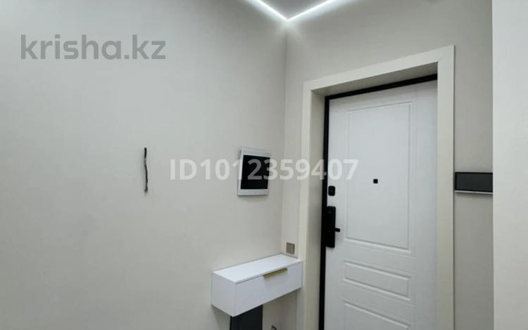 2-бөлмелі пәтер · 60 м² · 11/12 қабат, ул. Ахмета Байтурсынова 30, бағасы: 45 млн ₸ в Астане, Алматы р-н — фото 2