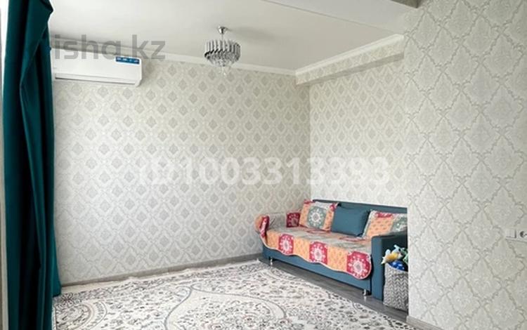 2-бөлмелі пәтер · 46.7 м² · 4/5 қабат, Суворова 17Е, бағасы: 27 млн ₸ в Боралдае (Бурундай), мкр Водник-2 — фото 2