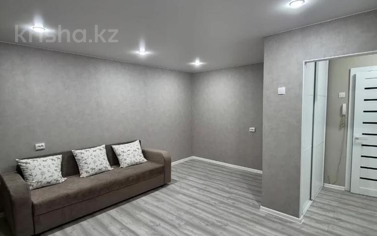 1-комнатная квартира · 40 м² · 4/5 этаж, Дулатова 141 за 200 000 ₸ в Семее — фото 2