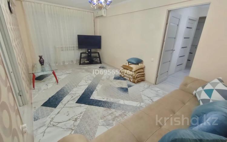 3-бөлмелі пәтер · 54 м² · 5/5 қабат, Центральный ш/а., Абая 17а, бағасы: 250 000 ₸ в Атырау, мкр Центральный — фото 2