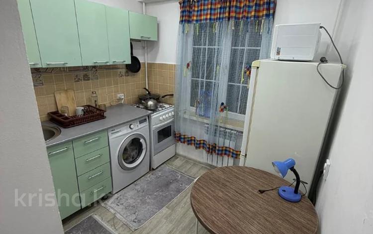 1-бөлмелі пәтер · 33 м² · 2/5 қабат, Көктем-3 ш/а., бағасы: 29.2 млн ₸ в Алматы, Бостандыкский р-н — фото 11