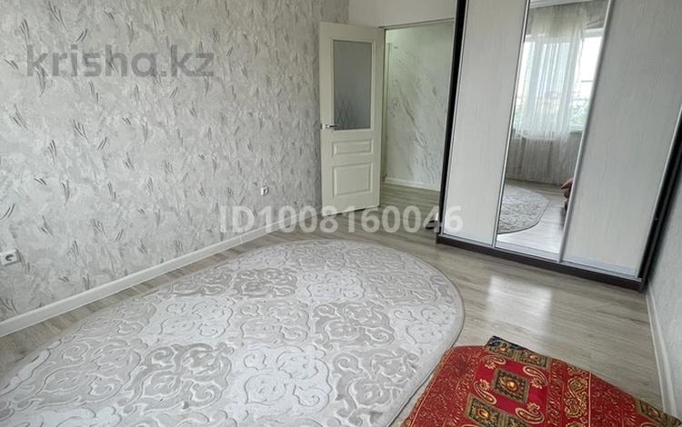 2-комнатная квартира · 64 м² · 4 этаж, Сырым Датов 33 за 200 000 ₸ в Атырау — фото 2