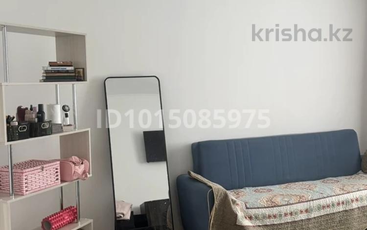 1 бөлме · 37 м² · 8/12 қабат, Ақбұлақ ш/а., 1-я улица 111, бағасы: 90 000 ₸ в Алматы, Алатауский р-н — фото 2