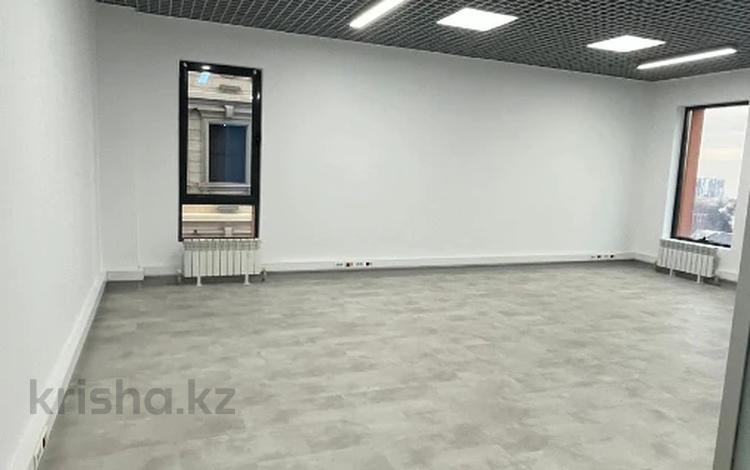 Свободное назначение, офисы • 70 м² за ~ 1.1 млн 〒 в Алматы, Медеуский р-н — фото 2