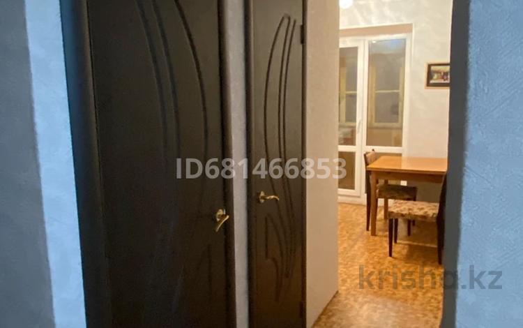 3-комнатная квартира · 57 м² · 5/9 этаж, 7-й мкр 60 за 130 000 ₸ в Темиртау — фото 2