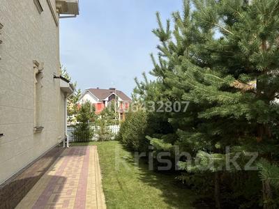 Отдельный дом · 6 комнат · 324.7 м² · 8 сот., Синяя — Family village за 245 млн 〒 в Астане, Есильский р-н