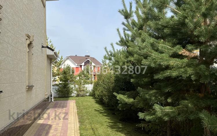 Жеке үй · 6 бөлме · 324.7 м² · 8 жүзд., Синяя — Family village, бағасы: 270 млн ₸ в Астане, Есильский р-н — фото 2