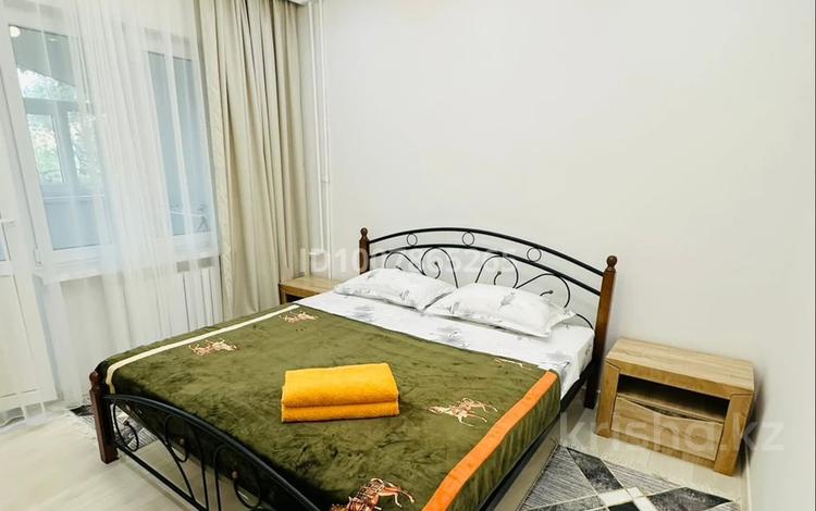 1-комнатная квартира · 45 м² · 5/15 этаж, мкр Кайтпас 1, Сырым батыра 99/3 за 15 000 ₸ в Шымкенте, Каратауский р-н — фото 2