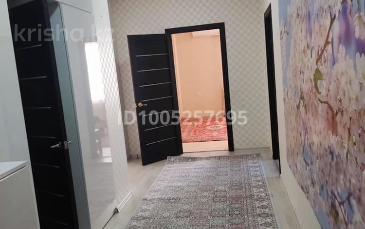 2-бөлмелі пәтер · 80 м² · 5/14 қабат, 10-ш/а. 1 — Ул.Назарбаева, бағасы: 250 000 ₸ в Актау, 10-й мкр — фото 2