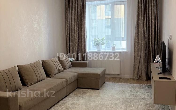 2-бөлмелі пәтер · 60 м² · 1/12 қабат, Шамши Калдаяков 25а — Жумекен Нажимеденов, бағасы: 45 млн ₸ в Астане, Алматы р-н — фото 2