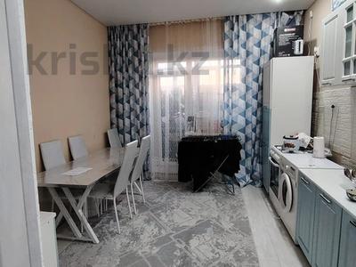 1-комнатная квартира, 48 м², 5/5 этаж, мкр. Алтын орда 356 за 12.5 млн 〒 в Актобе, мкр. Алтын орда