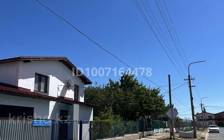Жеке үй · 6 бөлме · 210 м² · 10 жүзд., Боран Ержанова 41, бағасы: 38 млн ₸ в  — фото 2