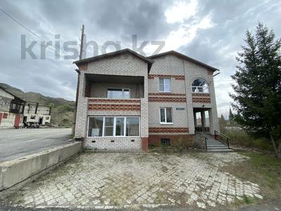 Отдельный дом · 4 комнаты · 210 м² · 24 сот., Родниковый переулок 3 за 80 млн ₸ в Усть-Каменогорске