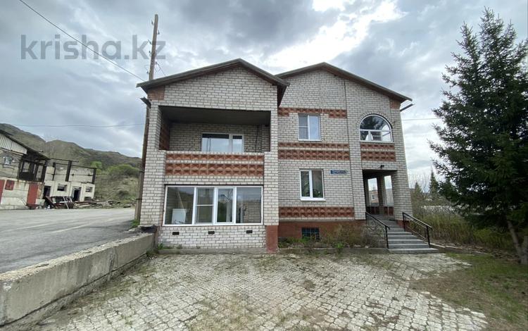 Отдельный дом · 4 комнаты · 210 м² · 24 сот., Родниковый переулок 3 за 80 млн ₸ в Усть-Каменогорске — фото 2