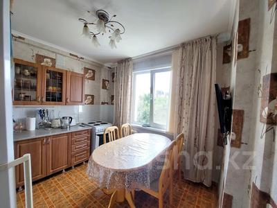 3-комнатная квартира · 67 м² · 4/6 этаж, Утепова 34 за 27.3 млн 〒 в Усть-Каменогорске