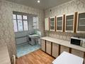 2-комнатная квартира · 41.7 м² · 4/5 этаж, 22-й мкр, 22-ш/а. 3 — Военный часть,мектеп,жекеменшік балабақша,дана супермаркет,жаңа мешіт,балалар ауруханасы. за 13 млн ₸ в Актау
