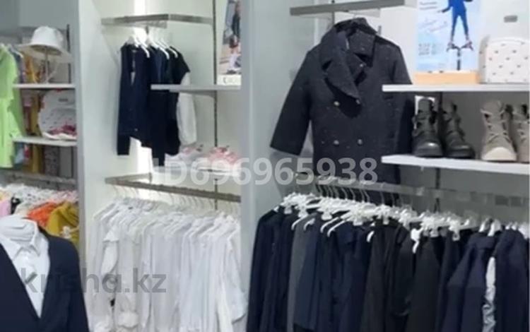 Бутик детской одежды · 50 м², бағасы: 10 млн ₸ в Атырау — фото 2