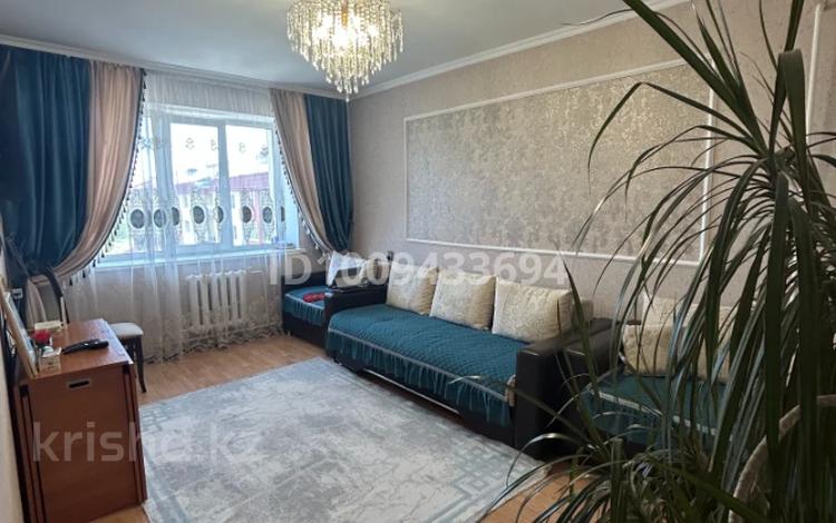 3-бөлмелі пәтер · 77.77 м² · 4/4 қабат, Есенберлина 6/1, бағасы: 33 млн ₸ в Усть-Каменогорске — фото 2
